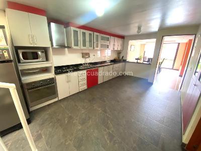 Casa de 4 alcobas en venta en Las Villas, Bogotá, 305 m² · foto 7 de 20