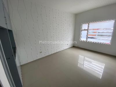 Casa de 3 alcobas en venta en Puente Largo, Bogotá, 427 m² · foto 11 de 20
