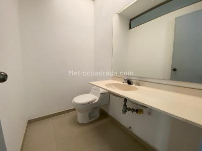 Casa de 3 alcobas en venta en Puente Largo, Bogotá, 427 m² · foto 10 de 20