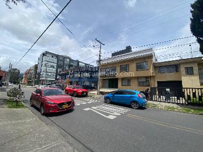 Casa de 3 alcobas en venta en Puente Largo, Bogotá, 427 m² · foto 2 de 20