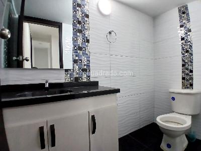 Casa de 4 alcobas en venta en Santa Ana Occidental, Bogotá, 350 m² · foto 6 de 12