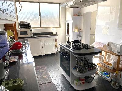 Apartamento de 3 alcobas en venta en Chico Norte, Bogotá, 140 m² · foto 10 de 12