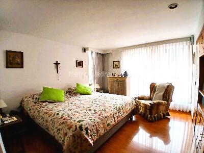 Apartamento de 3 alcobas en venta en Chico Norte, Bogotá, 140 m² · foto 11 de 12