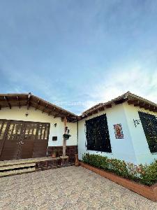 Casa de 5 alcobas en arriendo en Vereda Apiay, Villavicencio, 1000 m² · foto 5 de 17