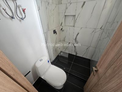 Apartaestudio en venta en La Castellana, Bogotá, 26 m² · foto 10 de 17