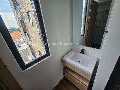 Apartaestudio en venta en La Castellana, Bogotá, 26 m² · foto 11 de 17