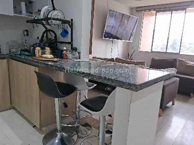 Apartamento de 2 alcobas en venta en Hayuelos Fontibon, Bogotá, 55 m² · foto 4 de 14