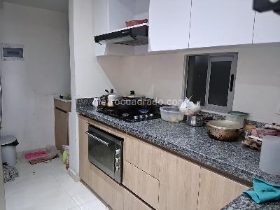 Apartamento de 2 alcobas en venta en Hayuelos Fontibon, Bogotá, 55 m² · foto 6 de 14