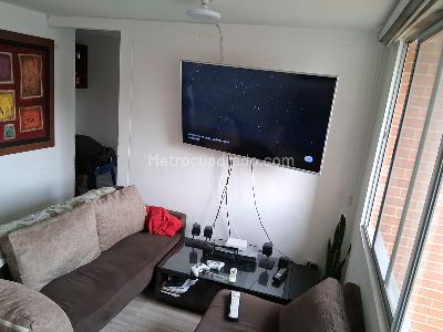 Apartamento de 2 alcobas en venta en Hayuelos Fontibon, Bogotá, 55 m² · foto 8 de 14