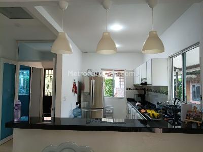 Casa de 3 alcobas en venta en Cd Parcelacion Caracol, Villavicencio, 302 m² · foto 8 de 14