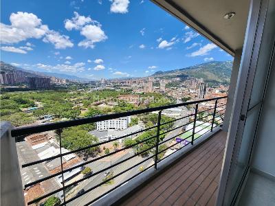 Apartamento de 3 alcobas en venta en Niquia, Bello, 70 m² · foto 2 de 20