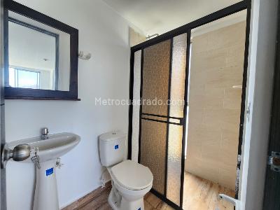 Apartamento de 3 alcobas en venta en Niquia, Bello, 70 m² · foto 8 de 20
