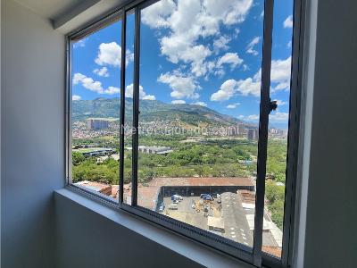 Apartamento de 3 alcobas en venta en Niquia, Bello, 70 m² · foto 10 de 20
