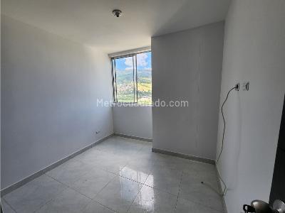 Apartamento de 3 alcobas en venta en Niquia, Bello, 70 m² · foto 12 de 20