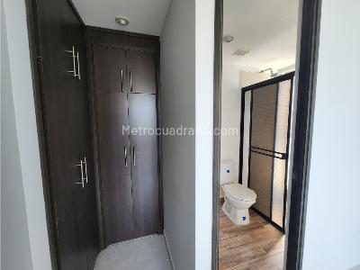 Apartamento de 3 alcobas en venta en Niquia, Bello, 70 m² · foto 15 de 20