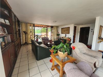 Apartamento de 3 alcobas en venta en El Poblado, Medellín, 278 m² · foto 10 de 20