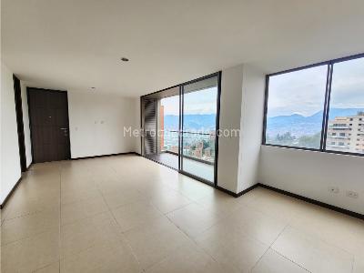 Apartamento en venta en Altos Del Poblado, Medellín · foto 4 de 20