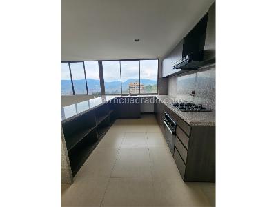 Apartamento en venta en Altos Del Poblado, Medellín · foto 9 de 20