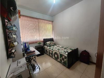 Apartamento en venta en Castropol, Medellín · foto 10 de 19
