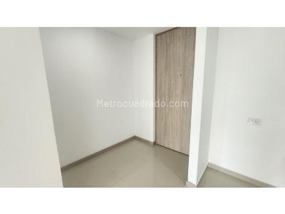 Apartamento de 2 alcobas en venta en Aves Maria, Sabaneta, 61 m² · foto 4 de 18