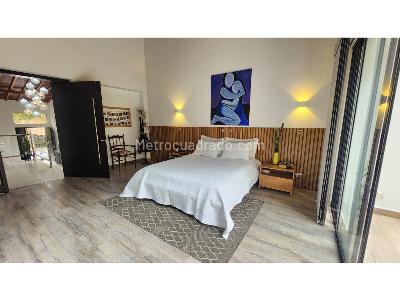 Casa de 4 alcobas en venta en Aves Maria, Sabaneta, 436 m² · foto 5 de 20