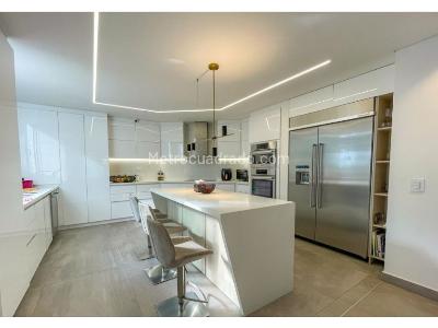 Casa de 4 alcobas en venta en Las Palmas, Medellín, 1750 m² · foto 5 de 19