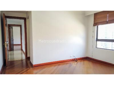 Apartamento de 4 alcobas en venta en Poblado Alto, Medellín, 425 m² · foto 8 de 13