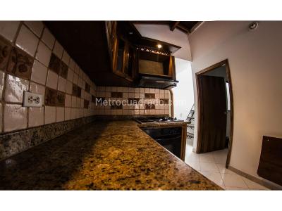 Casa de 2 alcobas en venta en Prado Centro, Medellín, 86 m² · foto 2 de 15