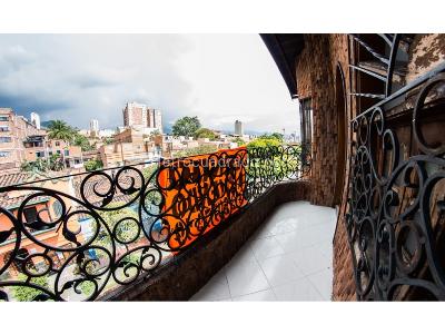 Casa de 2 alcobas en venta en Prado Centro, Medellín, 86 m² · foto 5 de 15