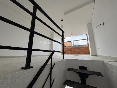 Apartaestudio en venta en Laureles, Medellín, 67 m² · foto 5 de 9
