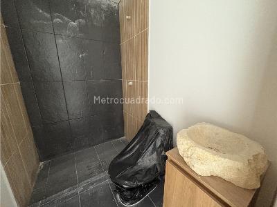 Apartaestudio en venta en Laureles, Medellín, 67 m² · foto 8 de 9