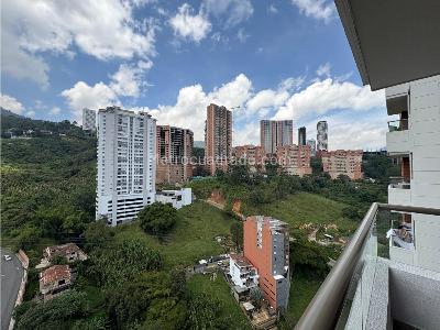 Apartamento en venta en Alto De Las Flores, Sabaneta · foto 8 de 20