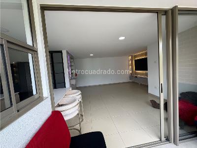 Apartamento en venta en Alto De Las Flores, Sabaneta · foto 9 de 20