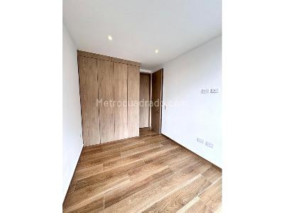 Casa de 4 alcobas en venta en Barro Blanco, Rionegro, 253 m² · foto 17 de 20