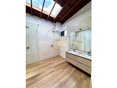 Casa de 4 alcobas en venta en Barro Blanco, Rionegro, 253 m² · foto 20 de 20