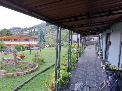 Casa de 5 alcobas en venta en San Cristobal, Medellín, 1200 m² · foto 6 de 18