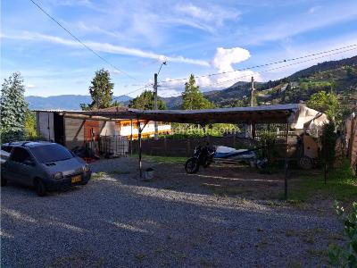 Casa de 5 alcobas en venta en San Cristobal, Medellín, 1200 m² · foto 7 de 18