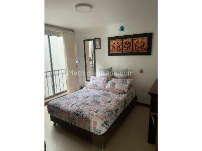 Casa de 4 alcobas en venta en Loma De San Jose, Sabaneta, 370 m² · foto 12 de 14