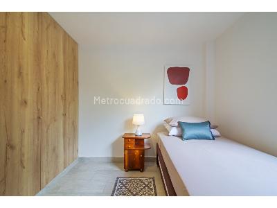 Apartamento de 4 alcobas en venta en Los Colores, Medellín, 146 m² · foto 12 de 20