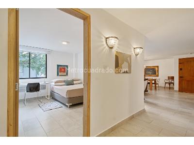 Apartamento de 4 alcobas en venta en Los Colores, Medellín, 146 m² · foto 17 de 20