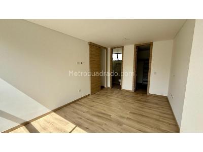 Apartamento en venta en Loma Del Escobero, Envigado · foto 4 de 14