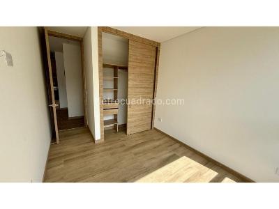 Apartamento en venta en Loma Del Escobero, Envigado · foto 8 de 14