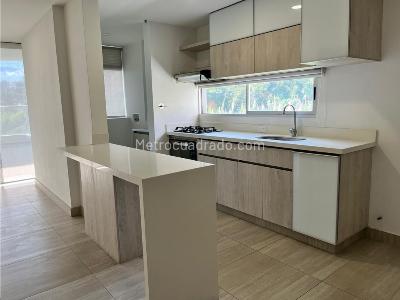Apartamento en venta en Alto De Las Flores, Sabaneta · foto 4 de 20