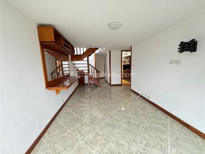 Apartamento de 3 alcobas en venta en El Trianon, Envigado, 120 m² · foto 5 de 20