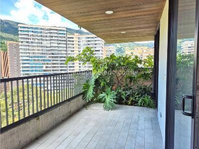 Apartamento de 2 alcobas en venta en Las Palmas, Medellín, 144 m² · foto 4 de 17