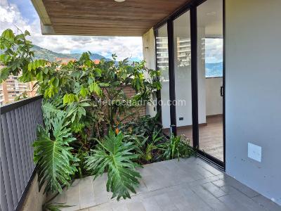 Apartamento de 2 alcobas en venta en Las Palmas, Medellín, 144 m² · foto 5 de 17