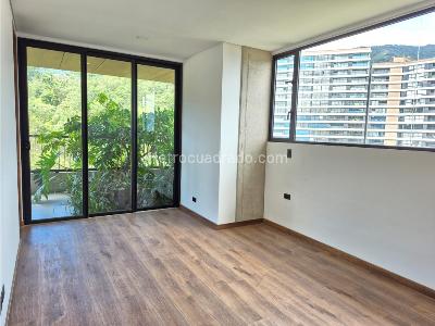 Apartamento de 2 alcobas en venta en Las Palmas, Medellín, 144 m² · foto 7 de 17