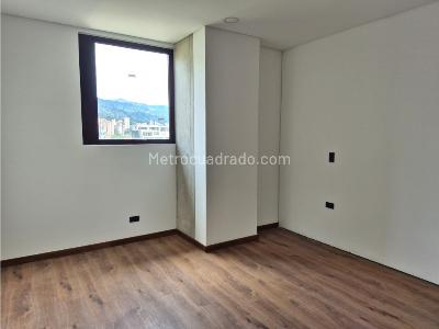Apartamento de 2 alcobas en venta en Las Palmas, Medellín, 144 m² · foto 12 de 17