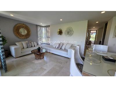 Apartamento de 3 alcobas en venta en Poblado Milla De Oro, Medellín, 130 m² · foto 2 de 20