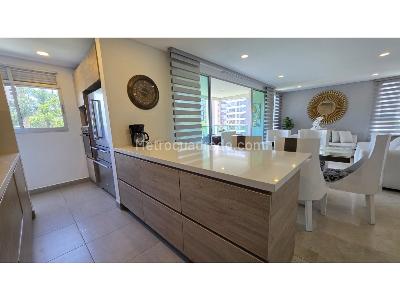 Apartamento de 3 alcobas en venta en Poblado Milla De Oro, Medellín, 130 m² · foto 9 de 20